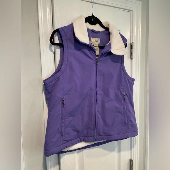 L.L. Bean Size M Purple White Full Zip Fleece Lined Soft Shell Vest Zip Pkckets - Picture 3 of 10